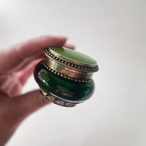 Vintage Emerald Green Marble Glass Metal Trinket Pill Box For Jewelry
